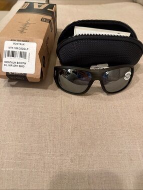 Costa Montauk Sunglasses — Black Frame with Gray Mirrors